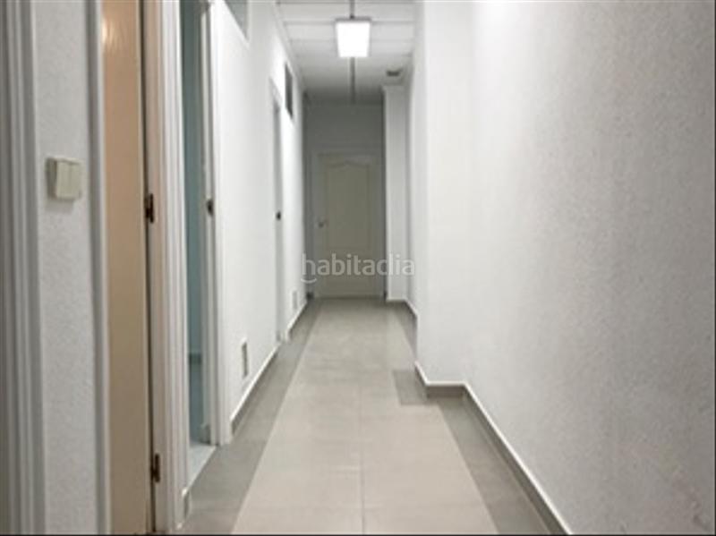 Foto 1a196db9-e127-43e9-b7e0-a83e0d949862. Büro in calle nueve de octubre 5 in Almoradí