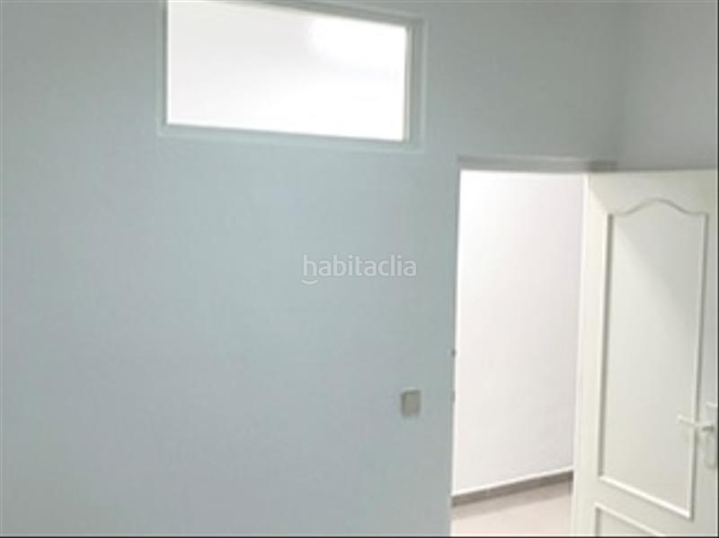 Foto 461e1397-69ce-4712-a116-9ef7d1831c17. Büro in calle nueve de octubre 5 in Almoradí