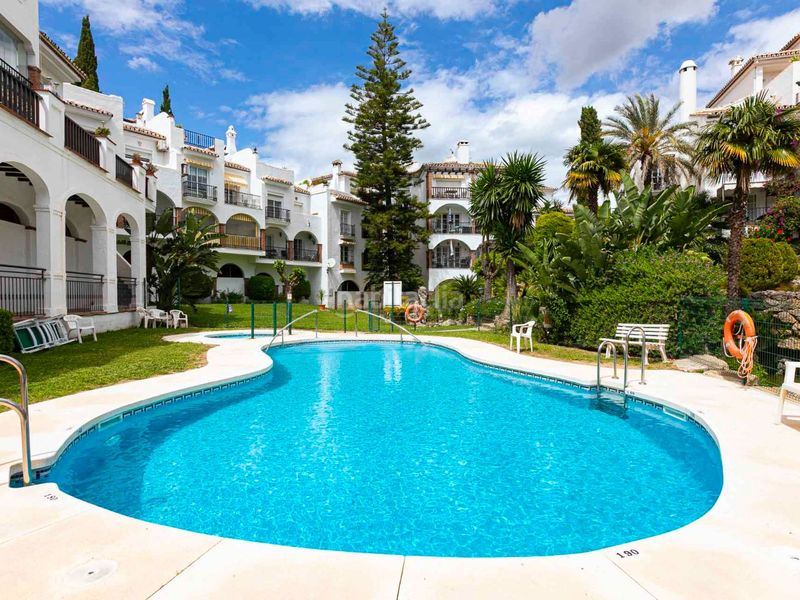 Foto d69a351c-ae87-45b6-82f9-476e75d5bb52. Zweistöckige wohnung in urbanización vista verde 11 in Mijas