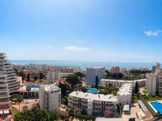 Àtic a Avenida terramar alto 9. Reservado: ático sur en benalmádena costa, terraza acristalada y