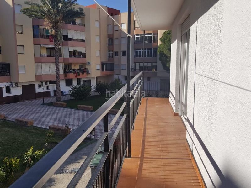 Foto 1c230c38-1424-42e8-b570-5996ff5e540a. Rent flat in avenida de europa 22 in Almuñecar centro Almuñécar