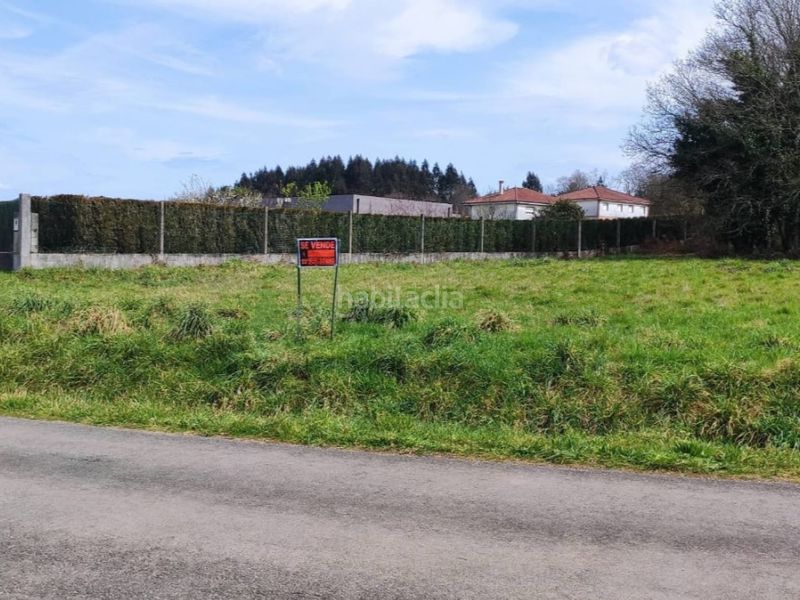 Foto fbc2bc18-6160-494e-b005-9ff99226fad9. Terreny residencial a lugar estacion Oroso 20 a Oroso