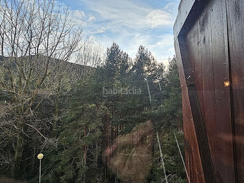 Foto 6adf4f0a-b87f-4c72-937a-ec00769e439d. Piso en vial camino 1x vivienda amplia y con ascensor en la pinilla en Cerezo de Arriba