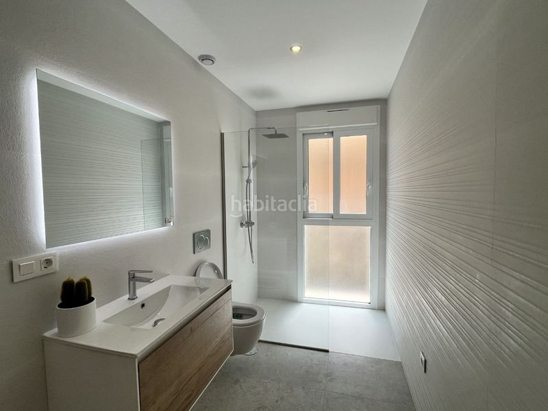 Foto 46ba8064-571a-4792-a257-bf66f830c42b. Piso en perseo 5 *obra nueva* bajo con terraza privada y aparcamiento en c/perseo, 5 () en Torrevieja