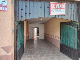 Casa adosada en Calle virgen 69. Casa dúplex espectacular de 165m a un precio increible