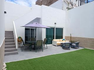 Rent House in Calle mimosa 9. Casa exclusiva