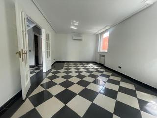 Chalet en Avenida ramon y cajal 16. Hermozo chalet independiente