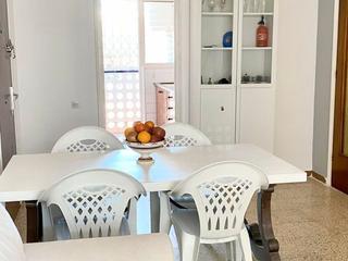 Lloguer Apartament a Carrer empordà 35. Apartamento ideal niños