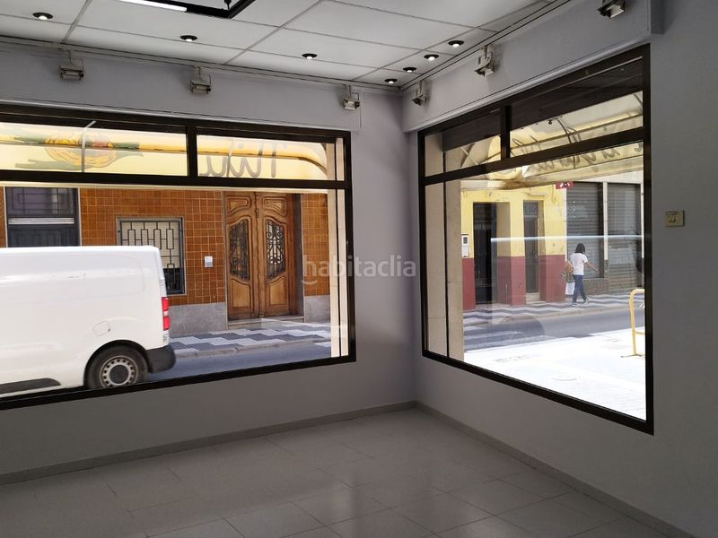 Foto 0857ebe7-63a3-4b05-8fdb-122d8f5d86b3. Lloguer local comercial a calle albalat 13-a a Algemesí