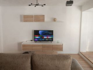 Miete Dachwohnung in Salvador tormo 26. Se alquila ático centrico completamente amueblado y equipado.