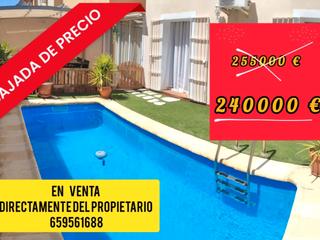 Chalet en C/ los eucaliptos 5. Directamente del propietario vivienda única con piscina propia y