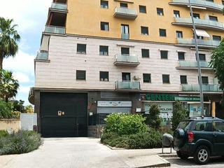 Affitto Posto auto in Calle muladies 1. Se alquila plaza de parking, edificio la encina- frente colonoa