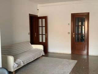 Piso en Tirso de molina 41. Piso exterior amplio  soleado