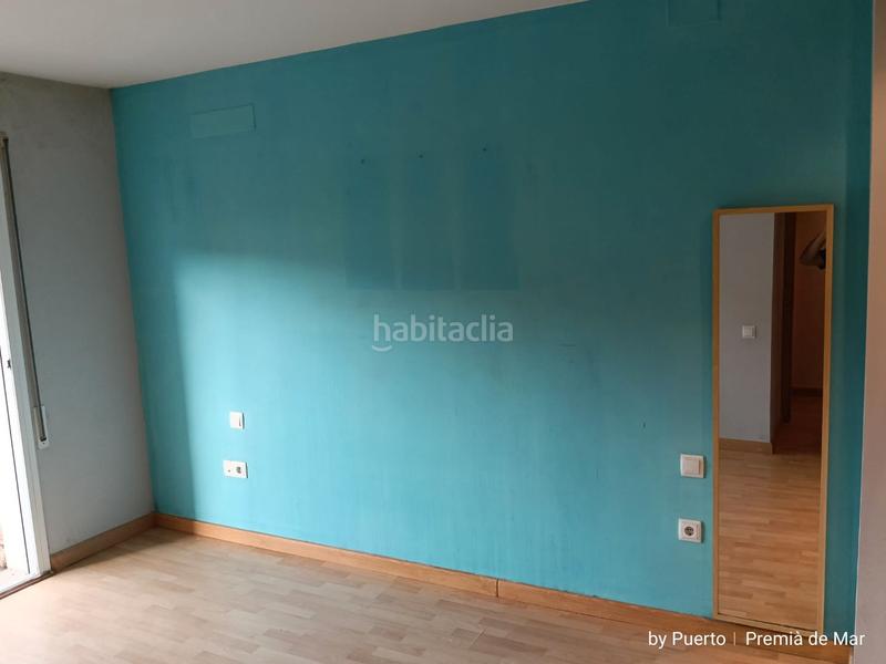 Foto 2c345e28-2def-4b5a-b4f5-feb7f929e57a. Piso en sant francesc 75 piso en el casco antiguo de premiá de mar, amplio, muy luminoso, todo exterior, 95 m2 con 3 habitaciones en Premià de Mar
