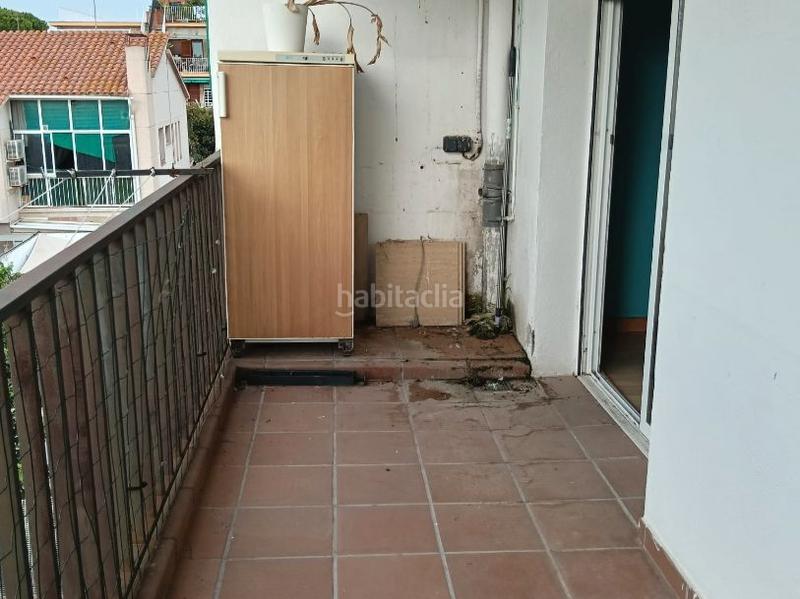 Foto 4cc2f660-6e8b-4bd0-9872-b2b43f84fca3. Piso en sant francesc 75 piso en el casco antiguo de premiá de mar, amplio, muy luminoso, todo exterior, 95 m2 con 3 habitaciones en Premià de Mar