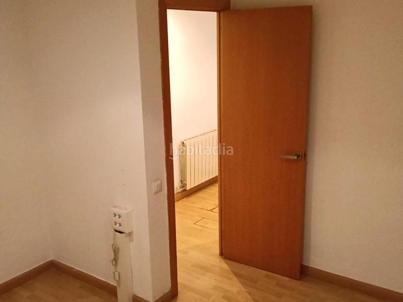 Foto c4cbafb4-ee76-4847-b942-2c094cef59cd. Piso en sant francesc 75 piso en el casco antiguo de premiá de mar, amplio, muy luminoso, todo exterior, 95 m2 con 3 habitaciones en Premià de Mar