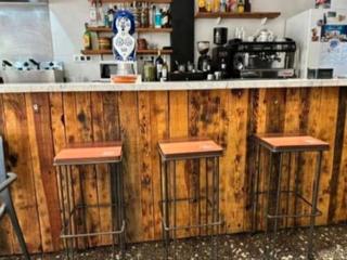 Traspaso Local Comercial en Carrer portugal 17 17. Equipado para comenzar a facturar