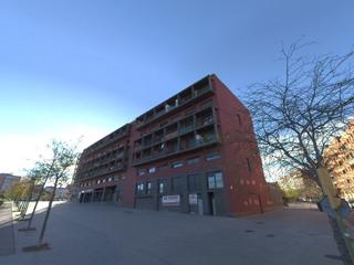 Alquiler Parking coche en Praga 63. Parking can llong