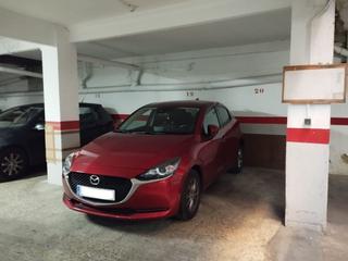 Location Parking voiture à Carrer de santa joaquima de vedruna 7. Cotxe + moto