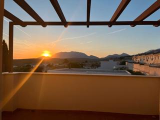 Casa a Calle campillo de arenas 2. Superchollo particular vende fantástica casa adosada con piscina