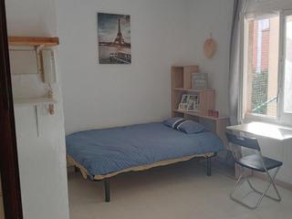 Studio à Carrer de mateu 21. Estudi a la millor zona de gracia