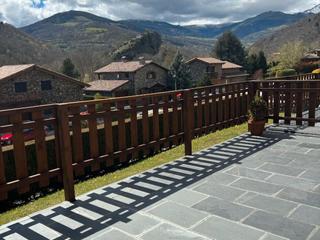 Apartament a Ps quinta 6. Primera línea de montaña. fantástico apartamento con dos terraza