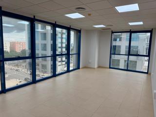 Lloguer Oficina a Calle arquitectura 10. Oficina en perfecto estado recién renovada e ideal para cualquie