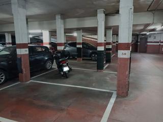 Parking voiture à Melcior de palau  19. Se vende plaza de parking para moto o coche pequeño calle melcio