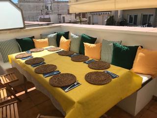 Àtic a Calle hernán cortes 4. Preciso ático dúplex muy cerca del mar y en el centro del pueblo