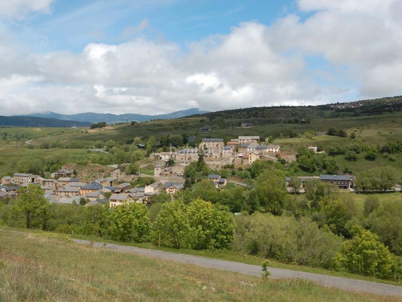 Foto 57b6d3a2-dcdf-466d-bd93-ea984ac01353. Alquiler casa adosada en avenue avinguda de cerdanya 1 en Eyne