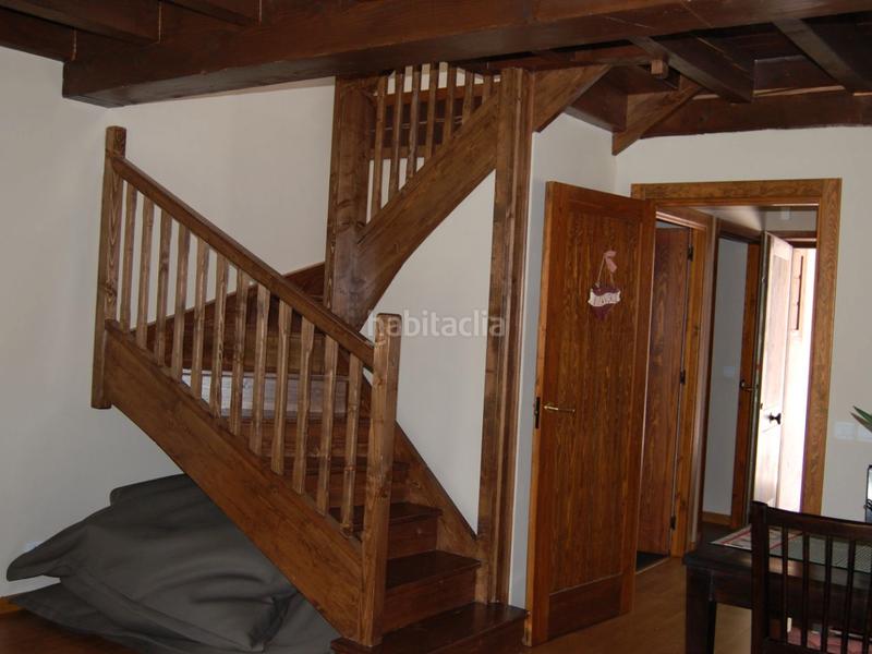 Foto b2006e78-ac79-4a65-9ad0-9fd1f215e593. Alquiler casa adosada en avenue avinguda de cerdanya 1 en Eyne