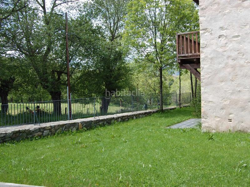 Foto 5866ea26-9de7-4b6f-917d-2ad35cb75dc5. Lloguer casa adossada a avenue avinguda de cerdanya 1 a Eyne