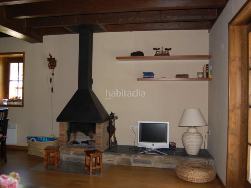 Foto dce0cfba-af2d-40af-aa38-2afd8bf2b577. Lloguer casa adossada a avenue avinguda de cerdanya 1 a Eyne