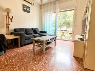 Piso en Carrer de palència 31. Estupendo piso la sagrera 4 hab.