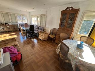 Chalet in Calle verge de núria 17. ¡tu sueño puede ser una realidad!