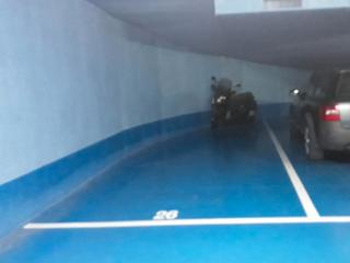 Car parking in Carrer de blasco de garay 23. Se vende plaza de parking grande en carretera barcelona, 359.