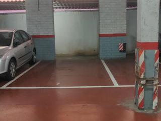 Aparcament cotxe a Bellaterra  4. Plaza doble para coche y moto