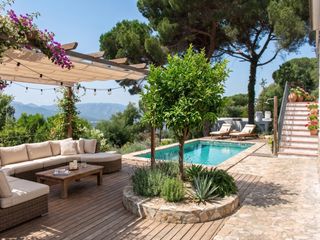 Casa en Puig brull 88. Espectacular vivienda con gran parcela y vistas despejadas