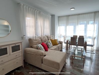 Alquiler Piso  en  Calle obispo frutos 1a. Céntrico piso reformadopara ti, con muebles y electrodomésticos