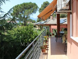 Chalet à Avinguda muriel casals 15. Magnífico chalet (chalet, casa, torre) con vistas a montserrat e