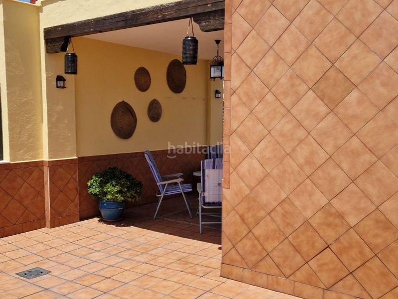 Foto 4036ea7c-a698-4828-990b-e613d52a5b20. Casa adosada en c/burgos 32 casa 8 negociable en Centro - Doña Mercedes Dos Hermanas