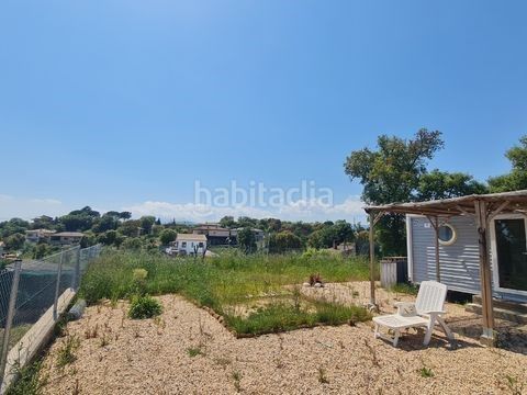 Foto d9da2941-5106-4eee-a571-6e58676db447. Residential plot in carrer del pi 19 in Sils
