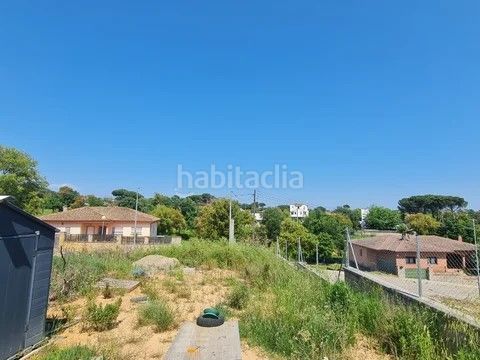 Foto e82c494b-28a8-4f90-b3e0-ce57db4a47da. Residential plot in carrer del pi 19 in Sils