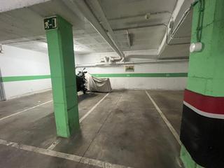 Aparcament cotxe a Carrer palamos 132. Venta de parquing
