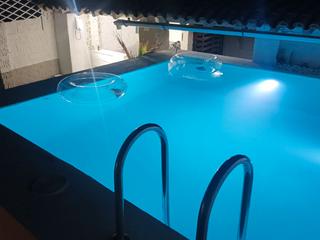 Xalet a Arcos 2. Casa con piscina, negocio e hidromasaje de exterior e interior p