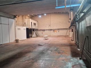 Location Bâtiment à usage industriel à Can bernat 26. Nave industrial 500m2