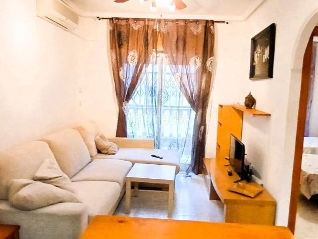 Foto 1d529b5a-61dd-451a-8aed-d308e8d3e8f2. Apartamento en goleta 46 venta apartamento playa en Torrevieja