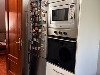 Pis a Barrio del pilar 17. Precioso y reformado piso a 20min de madrid y toledo zona muy bu