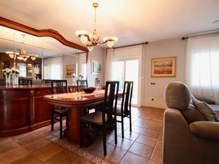 Maison à Carrer espígol 16. Casa adosada en venta en can vía