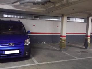Parking coche en Fabra i puig 103. Parking céntrico meridiana-fabra i puig